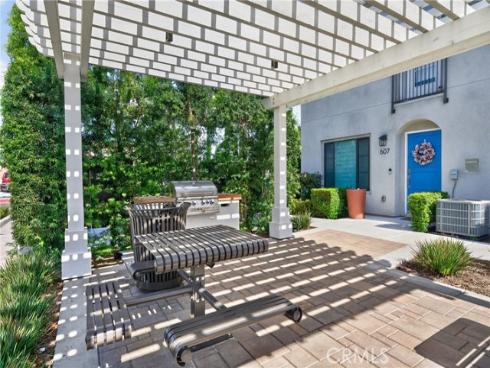 205 S Paige Ln , La Habra, CA
