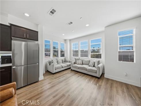 205 S Paige Ln , La Habra, CA