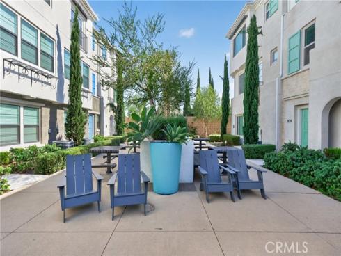 205 S Paige Ln , La Habra, CA