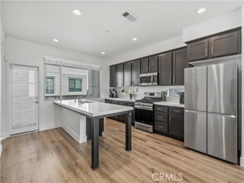 205 S Paige Ln , La Habra, CA