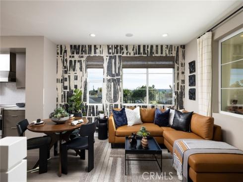 166 E Whittier Boulevard, La Habra, CA