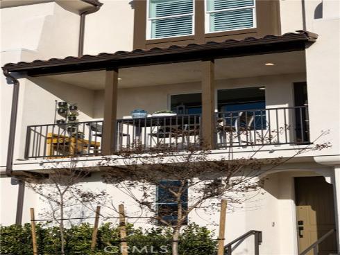 166 E Whittier Boulevard, La Habra, CA