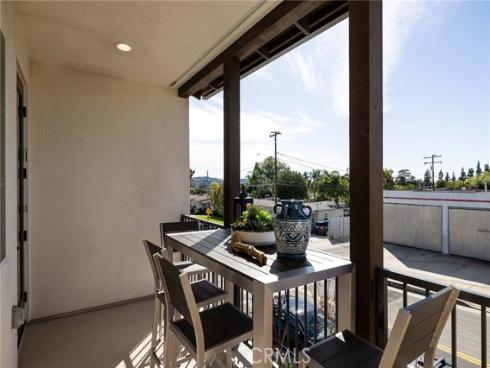164 E Whittier   Boulevard, La Habra, CA