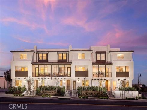 160 E. Whittier Boulevard