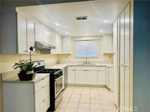 1008 Las Lomas Unit C , La Habra, CA