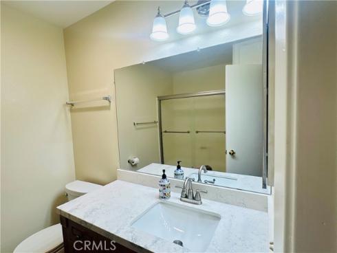 1008 Las Lomas Unit C , La Habra, CA
