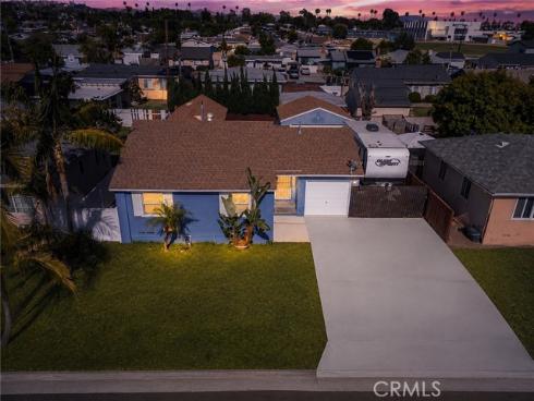 220 S Dexter Street, La Habra, CA