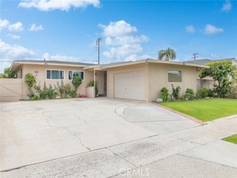 300 Buena Vista Avenue, La Habra, CA