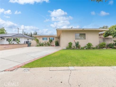 300 Buena Vista Avenue, La Habra, CA