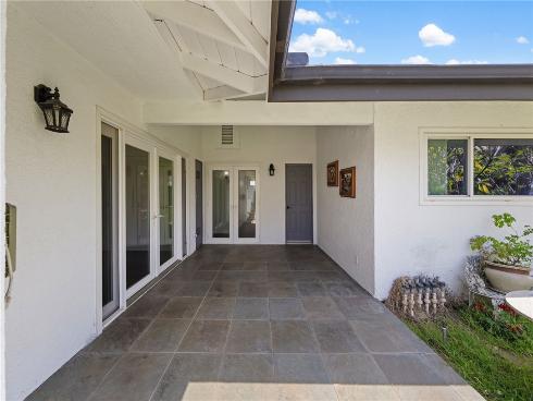 1020 La Serna , La Habra, CA