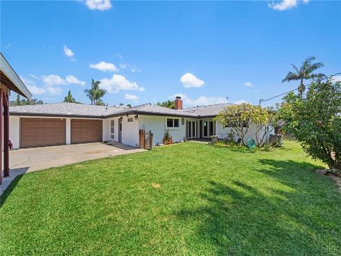 1020 La Serna , La Habra, CA