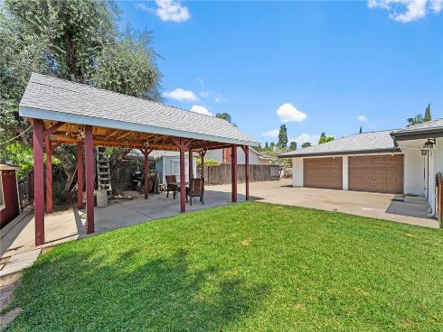 1020 La Serna , La Habra, CA