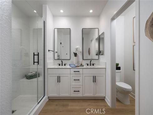 318 E William Way, La Habra, CA