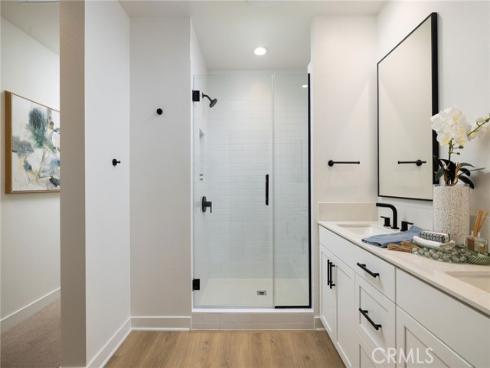 318 E William Way, La Habra, CA