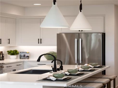 318 E William Way, La Habra, CA