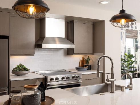 326 E William Way, La Habra, CA