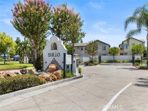 107 E Triana Court, La Habra, CA