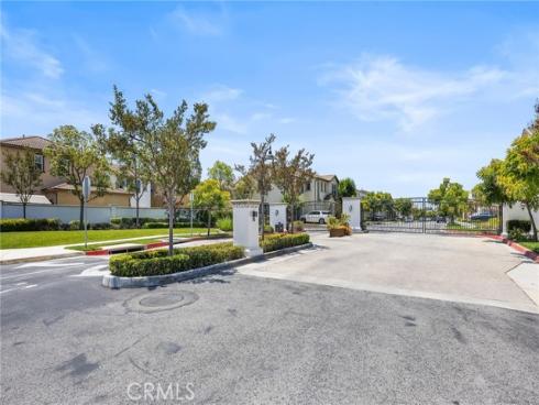 107 E Triana Court, La Habra, CA