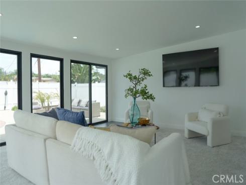 1641 W El Portal Dr , La Habra, CA