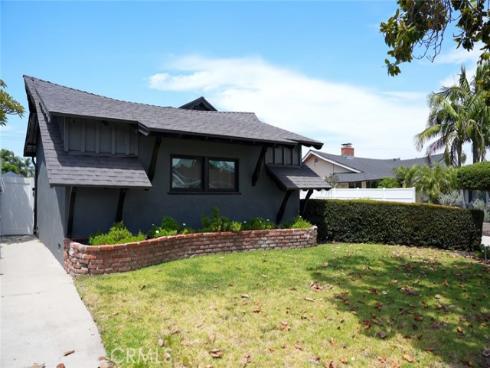 1641 W El Portal Dr , La Habra, CA