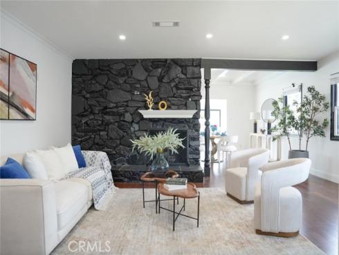1641 W El Portal Dr , La Habra, CA