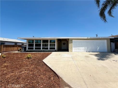 315 E Francis , La Habra, CA