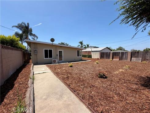 315 E Francis , La Habra, CA