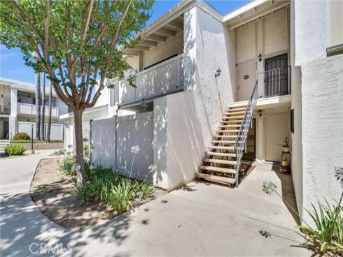 1042 E. La Habra Boulevard 234