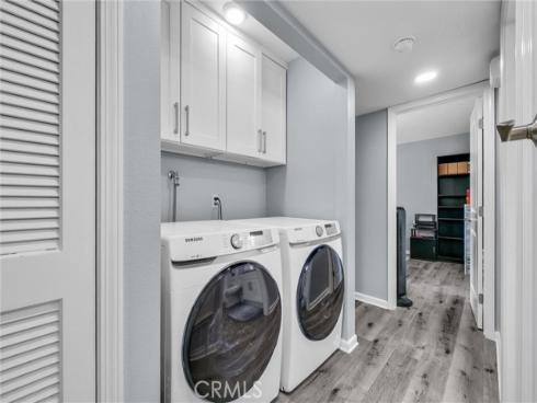 1042 E La Habra 234 Boulevard, La Habra, CA