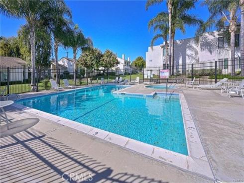 1042 E La Habra 234 Boulevard, La Habra, CA
