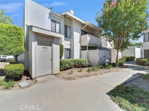 1042 E La Habra 234 Boulevard, La Habra, CA