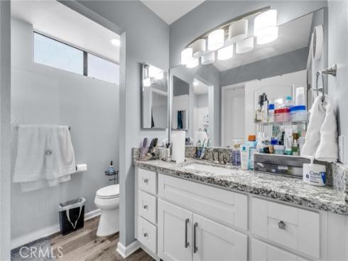 1042 E La Habra 234 Boulevard, La Habra, CA