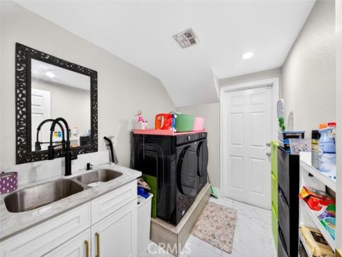 251 Avenida Santa Anita , La Habra, CA