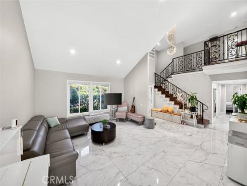 251 Avenida Santa Anita , La Habra, CA