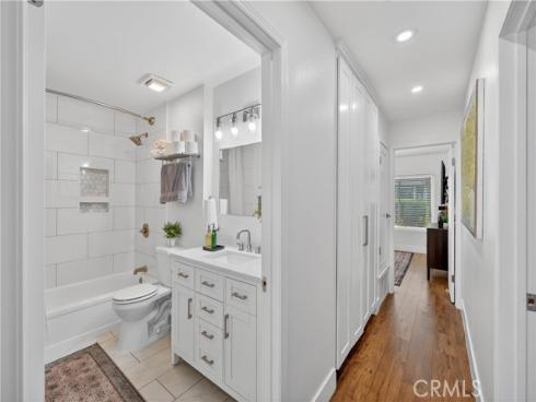 950 E La Habra 100 , La Habra, CA