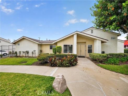 950 E La Habra 100 , La Habra, CA