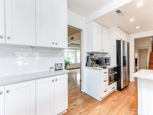 530 W Wedgewood , La Habra, CA
