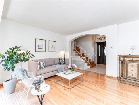 530 W Wedgewood , La Habra, CA