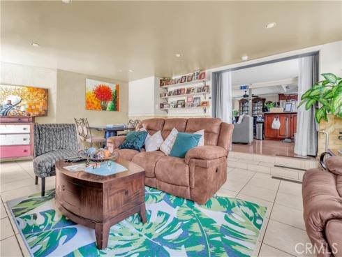 1140 Sturbridge , La Habra, CA