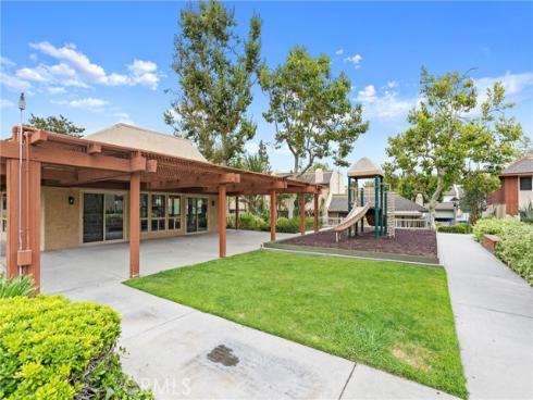 600 Magnolia , La Habra, CA