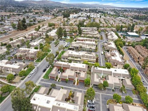 600  Magnolia  , La Habra, CA