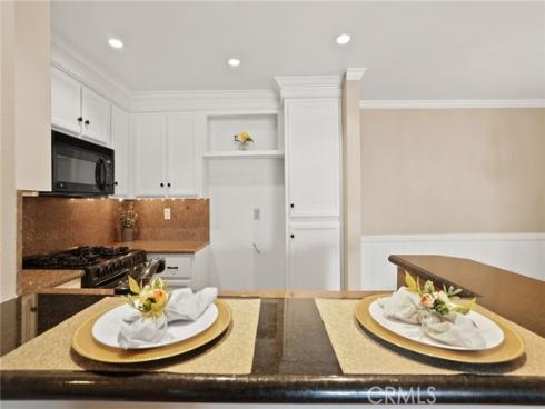 1042 E La Habra 231 Boulevard, La Habra, CA