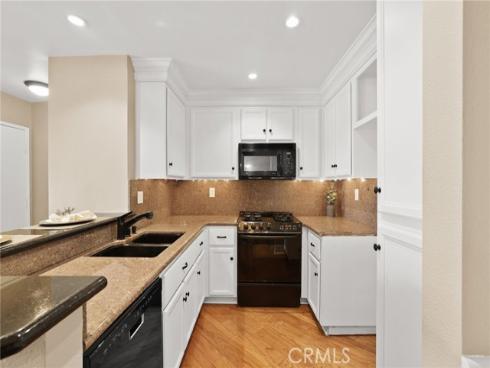 1042 E La Habra 231 Boulevard, La Habra, CA