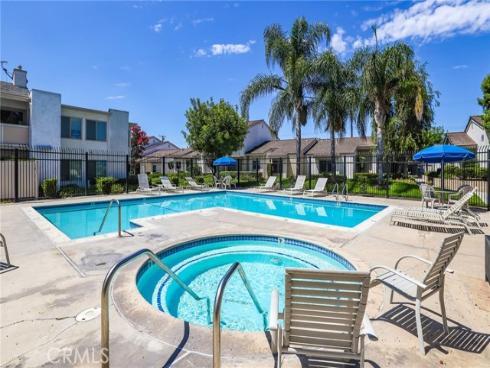 1042 E La Habra 231 Boulevard, La Habra, CA