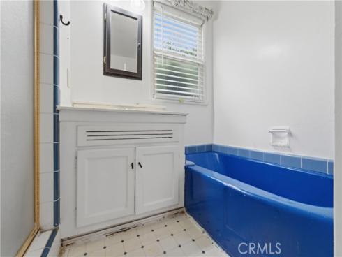200 E Pinehurst , La Habra, CA
