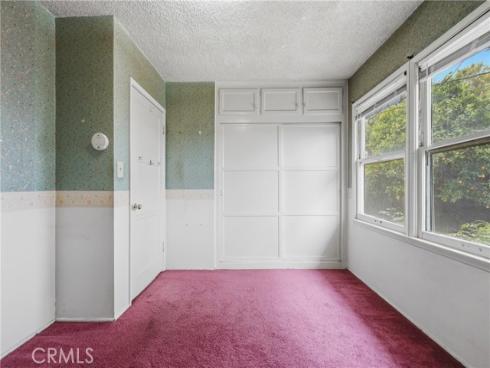 200 E Pinehurst , La Habra, CA