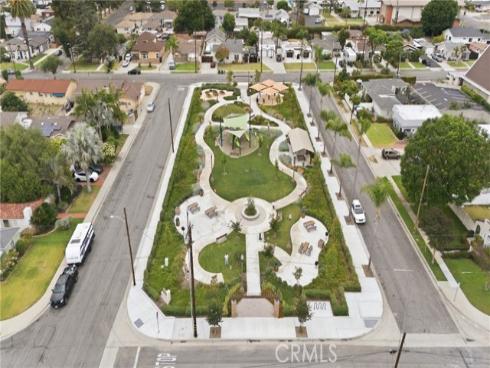 200 E Pinehurst , La Habra, CA
