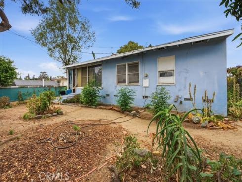 200 E Pinehurst , La Habra, CA