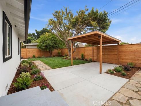 200 E Pinehurst , La Habra, CA