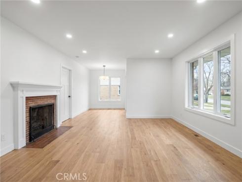 200 E Pinehurst , La Habra, CA